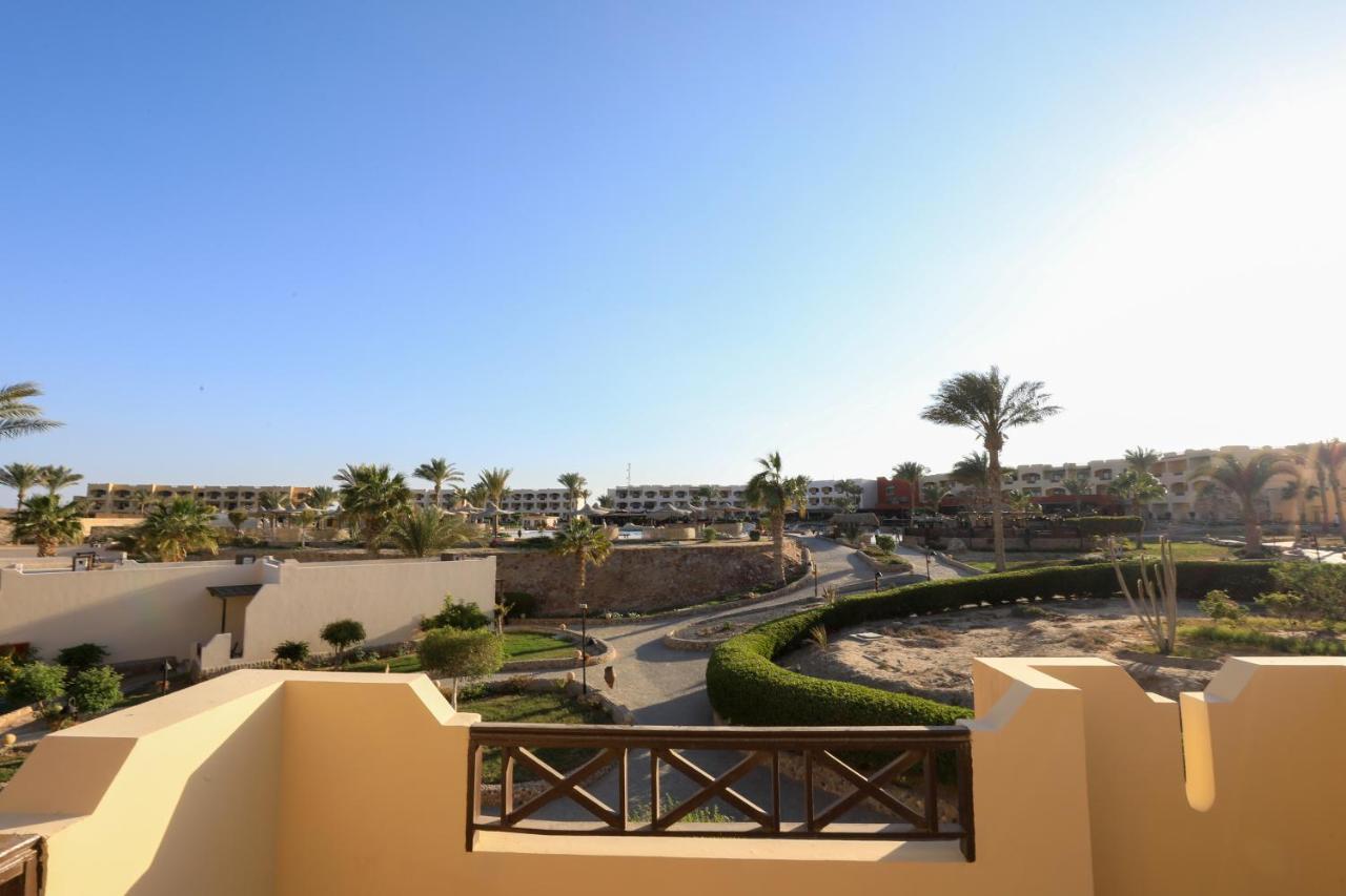 Blend Elphistone Resort Marsa Alam 阿布达巴 外观 照片